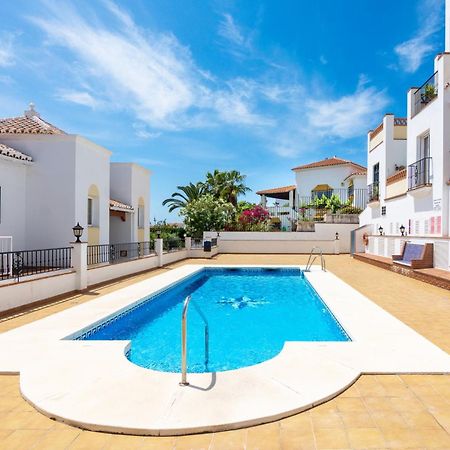 Apartamento Chimenea Playa - 2 Dormitorios Y Terraza Nerja Εξωτερικό φωτογραφία