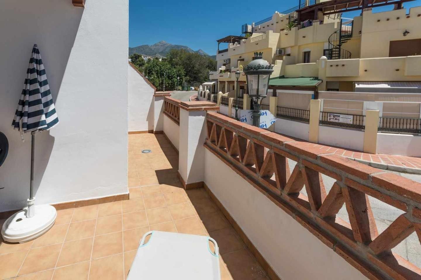 Apartamento Chimenea Playa - 2 Dormitorios Y Terraza Nerja Εξωτερικό φωτογραφία